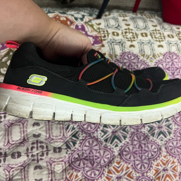 Skecher Sport Memory Foam Black and Rainbow Shoes Size - Picture 5 of 5